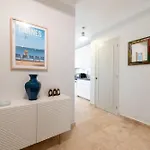 Garden Level Croisette Sea View With Garage