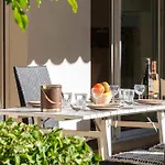 Garden Level Croisette Sea View With Garage *